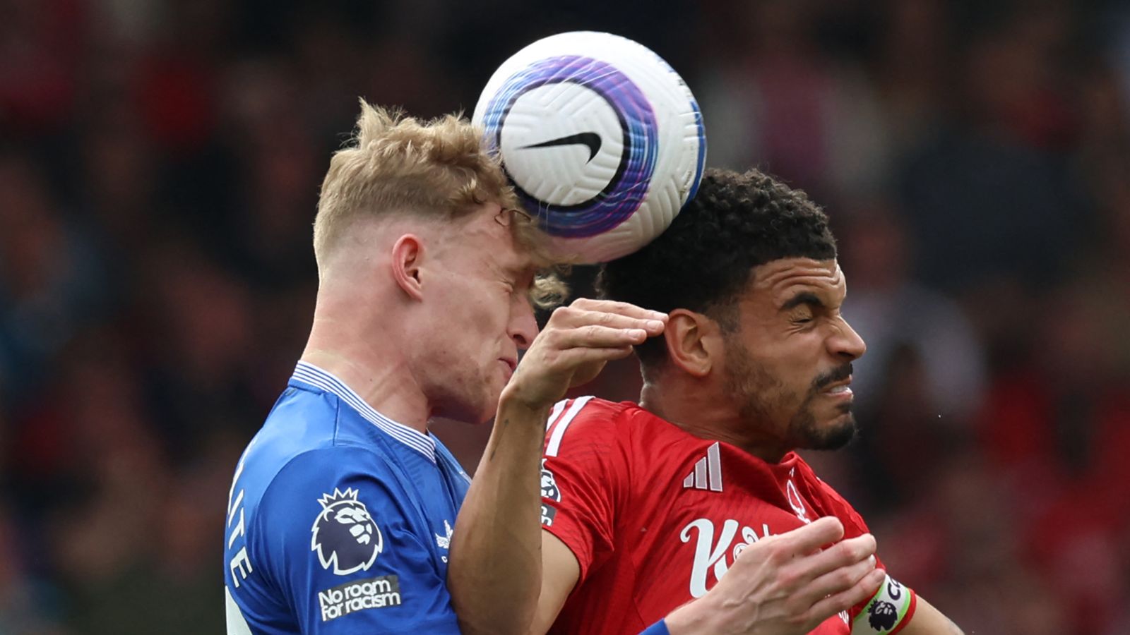 Nottingham Forest : Une Défaite Cruelle face à Everton Met ses Espoirs de Ligue des Champions en Danger