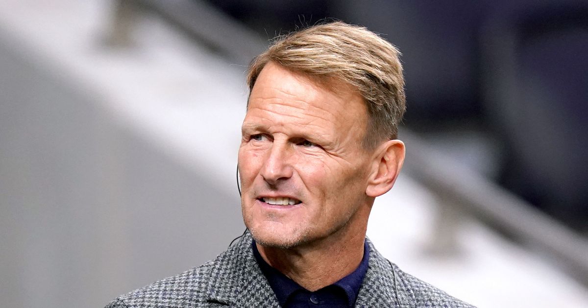Les Doutes de Teddy Sheringham sur l'Avenir de Manchester United : Rêve ou Réalité ?