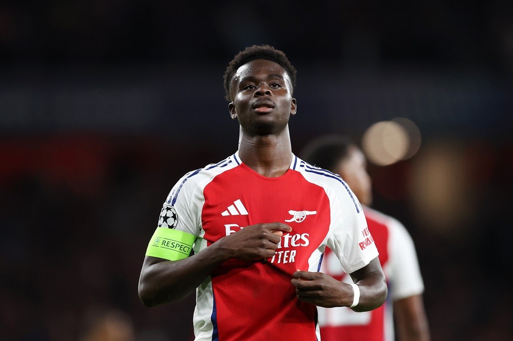 Bukayo Saka : L'étoile montante d'Arsenal qui réécrit l'histoire du football