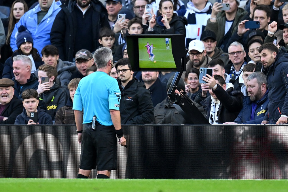 Arsenal Prêt à Tirer Profit de l'Absence de Tom Cairney pour Battra Fulham